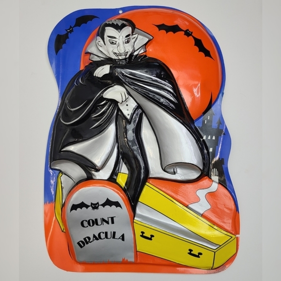 Vintage VacuForm 3D Molded Plastic Dracula Vampire Halloween Decoration - Picture 1 of 16